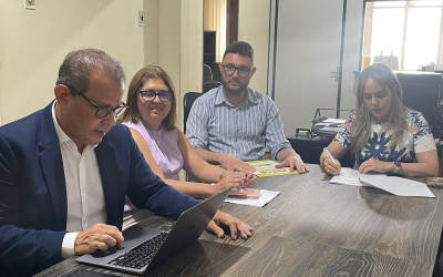 No dia 22-01, a Diretoria do Ipresb esteve reunida com o Assessor Jurídico do Instituto para tratar das demandas de 2025.